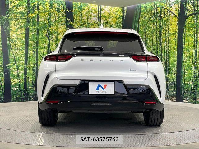 Toyota Crown Sports 2024-12 8741450-14