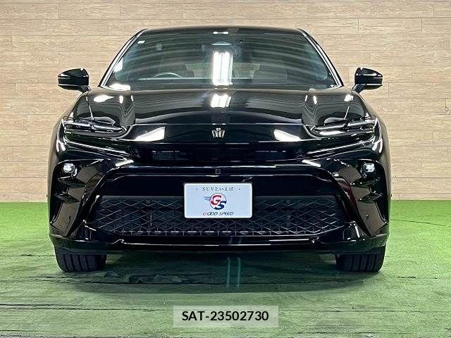 Toyota Crown Sports 2024-06 8741452-14