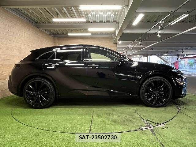 Toyota Crown Sports 2024-06 8741452-17