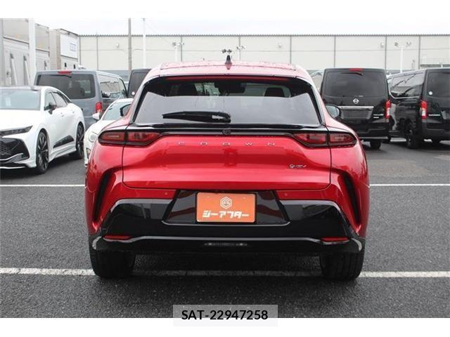 Toyota Crown Sports 2026-06 8828452-9