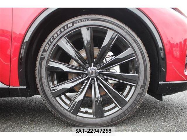 Toyota Crown Sports 2026-06 8828452-10