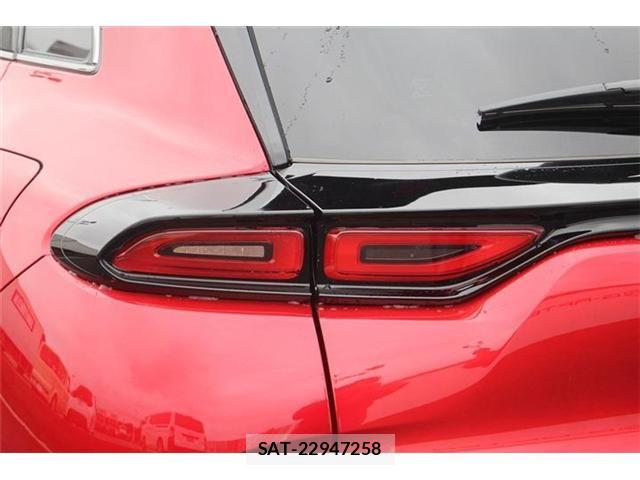 Toyota Crown Sports 2026-06 8828452-15