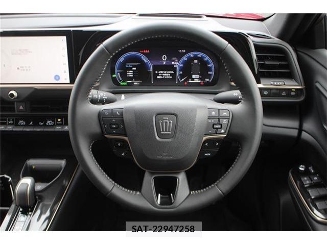 Toyota Crown Sports 2026-06 8828452-23