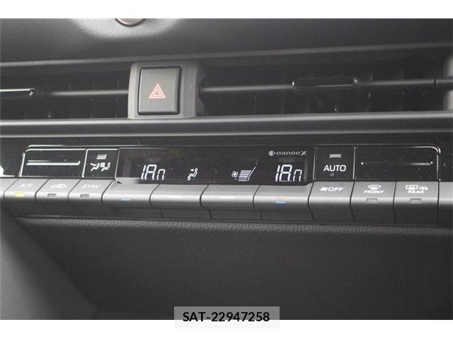 Toyota Crown Sports 2026-06 8828452-5