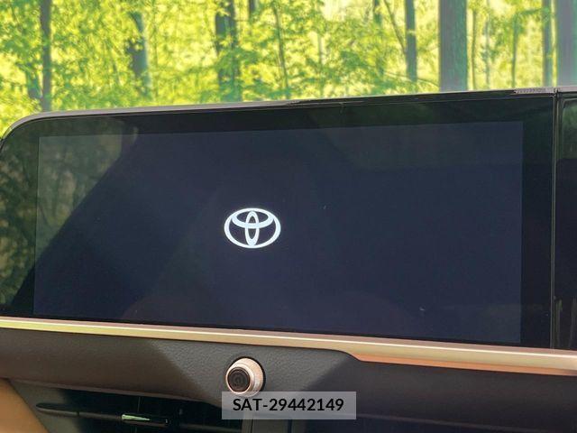 Toyota Crown Sports 2024-08 8828439-3