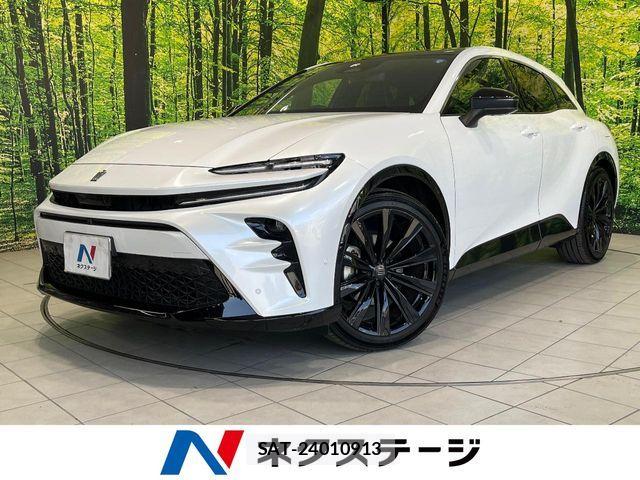 Toyota Crown Sports 2024-06 8828436-0