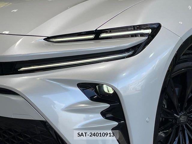Toyota Crown Sports 2024-06 8828436-11