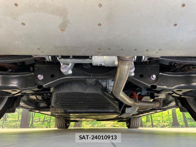 Toyota Crown Sports 2024-06 8828436-18