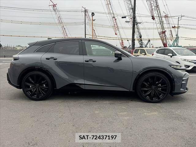 Toyota Crown Sports 2024-06 8828442-11