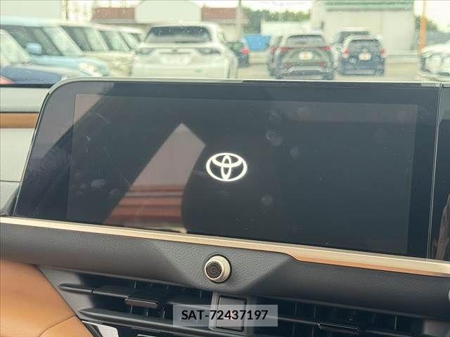 Toyota Crown Sports 2024-06 8828442-2