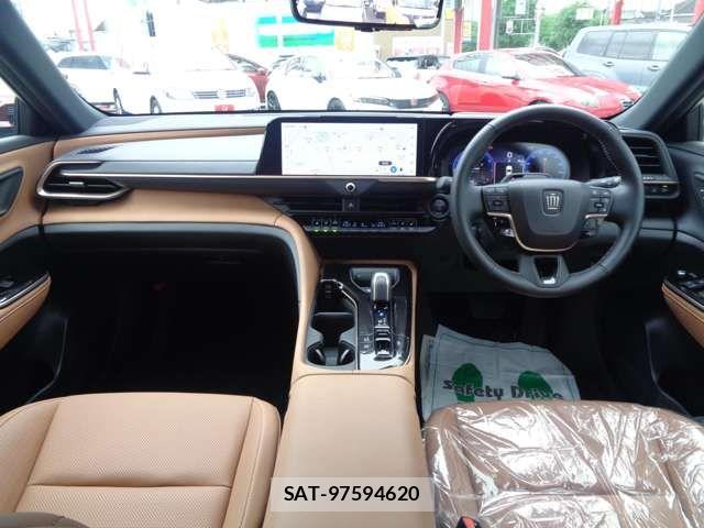 Toyota Crown Sports 2025-12 8848593-1
