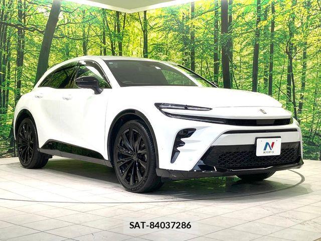 Toyota Crown Sports 2025-02 8848597-15