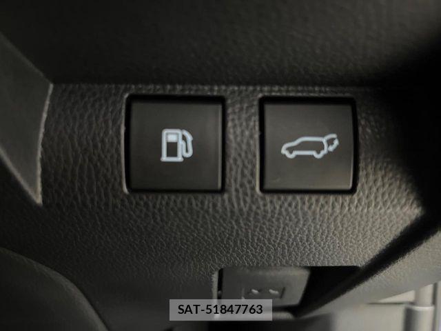 Toyota Crown Sports 2025-09 8848596-5