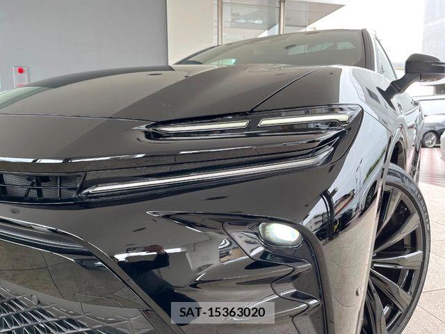 Toyota Crown Sports 2024-12 8870732-9