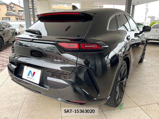 Toyota Crown Sports 2024-12 8870732-16