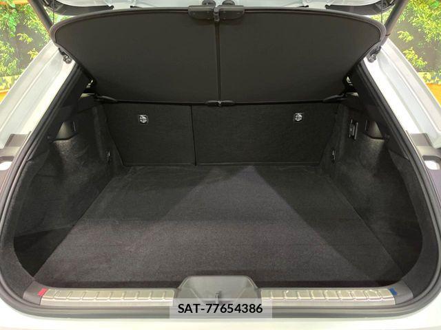Toyota Crown Sports 2023-12 8870734-11