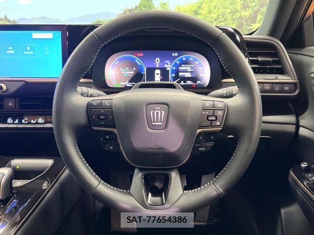 Toyota Crown Sports 2023-12 8870734-12