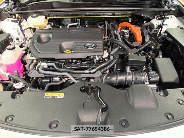 Toyota Crown Sports 2023-12 8870734-17