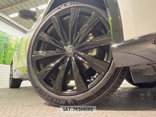 Toyota Crown Sports 2023-10 8870728-12