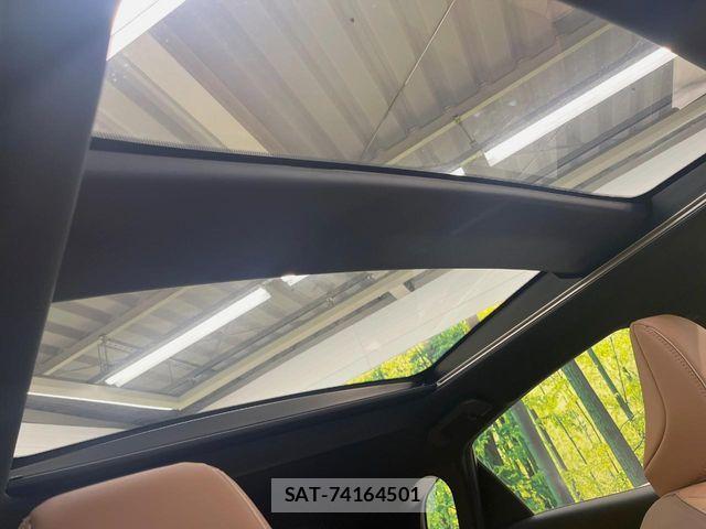 Toyota Crown Sports 2023-10 8870728-2