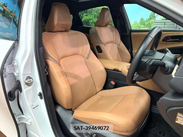 Toyota Crown Sports 2025-01 8870733-10
