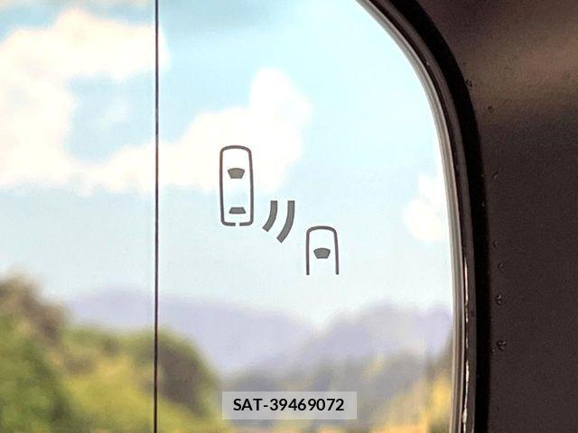 Toyota Crown Sports 2025-01 8870733-5