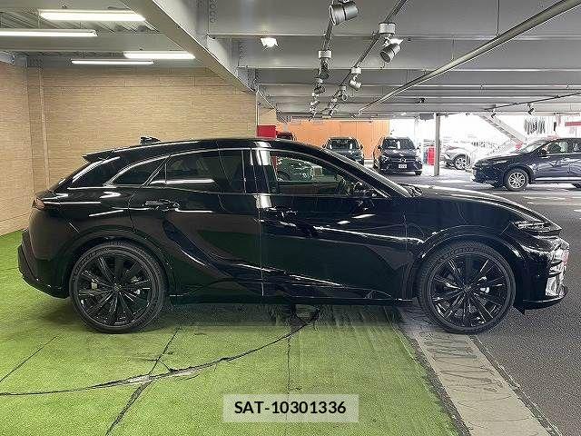 Toyota Crown Sports 2024-01 8870731-17