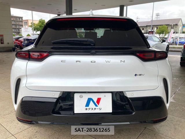 Toyota Crown Sports 2025-03 8870729-14