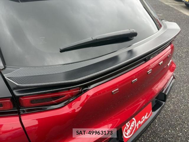 Toyota Crown Sports 2024-07 8870737-23