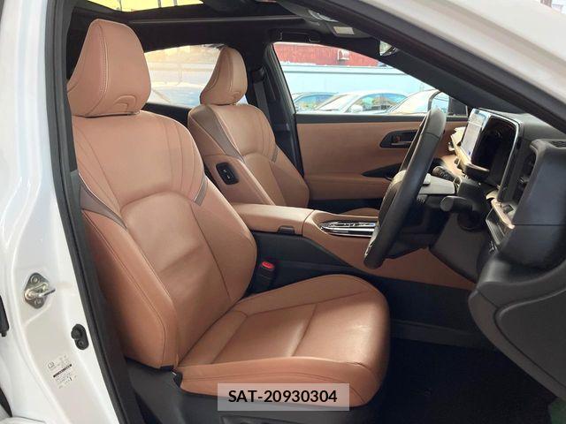 Toyota Crown Sports 2025-02 8870723-7