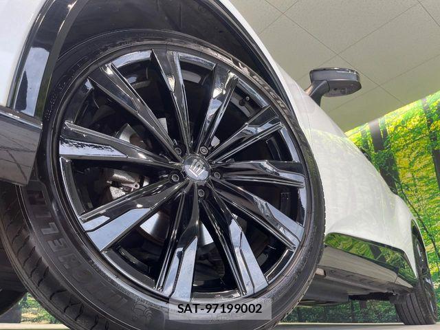 Toyota Crown Sports 2024-01 8870736-12