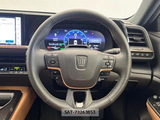 Toyota Crown Sports 2024-10 8879284-14