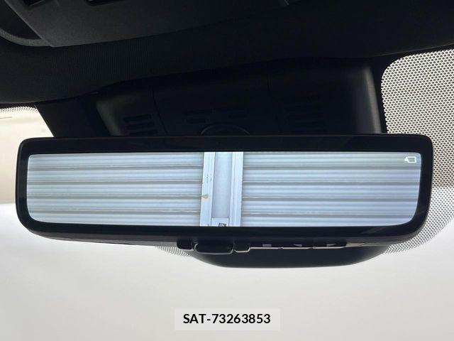 Toyota Crown Sports 2024-10 8879284-3