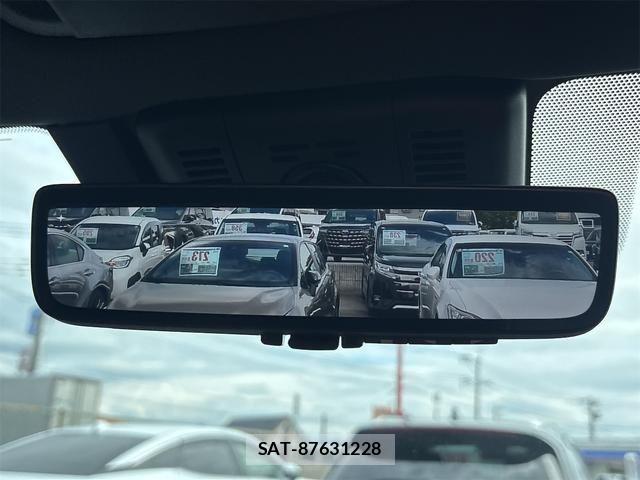 Toyota Crown Sports 2025-07 8879285-29