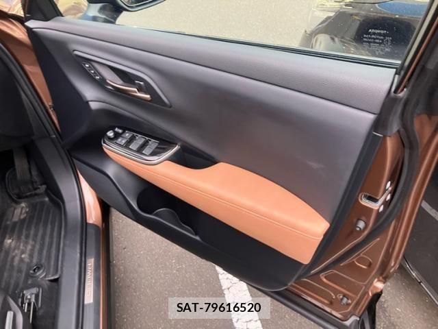 Toyota Crown Sports 2024-06 8879297-18