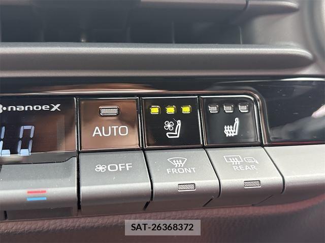 Toyota Crown Sports 2024-08 8879290-6