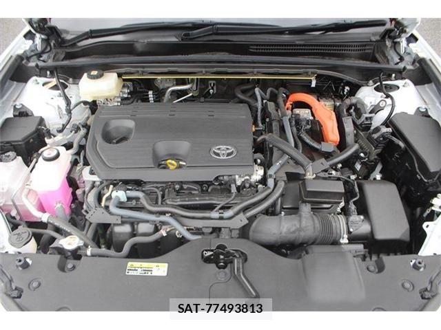 Toyota Crown Sports 2025-04 8879294-29