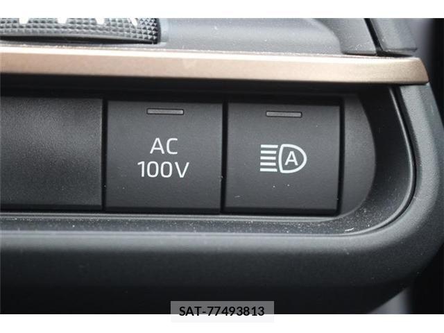 Toyota Crown Sports 2025-04 8879294-5