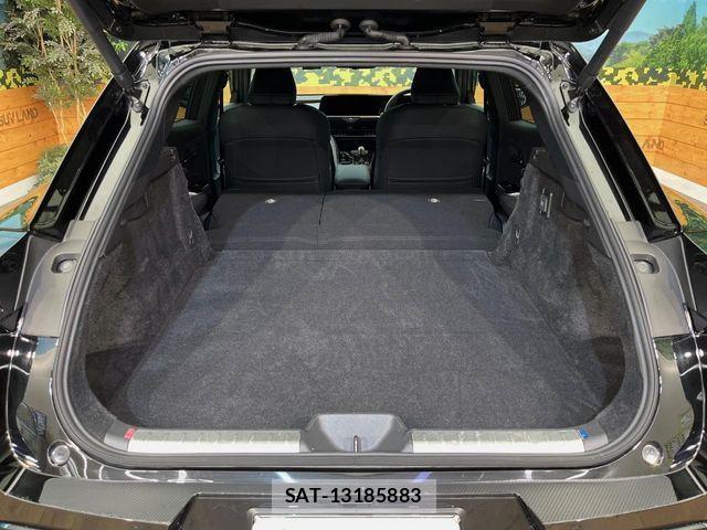 Toyota Crown Sports 2024-08 8879296-10