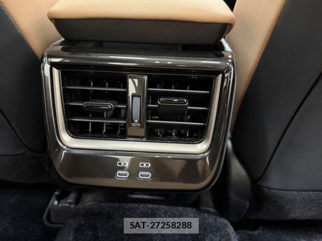 Toyota Crown Sports 2024-12 8879287-25
