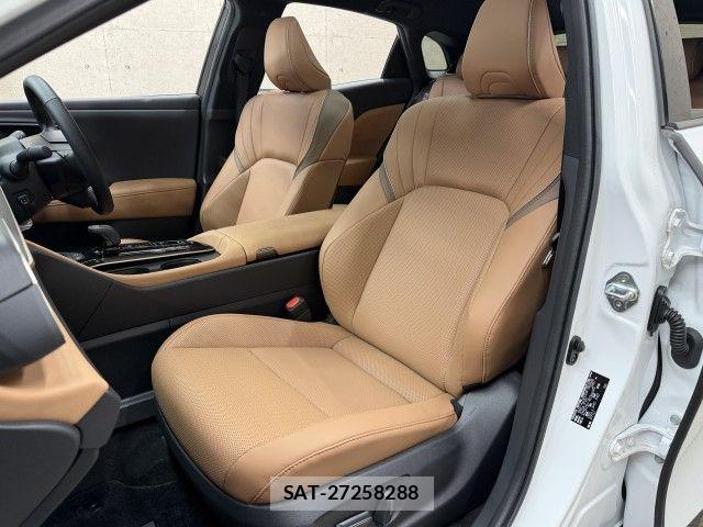 Toyota Crown Sports 2024-12 8879287-5