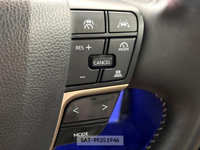 Toyota Crown Sports 2024-02 8879286-5