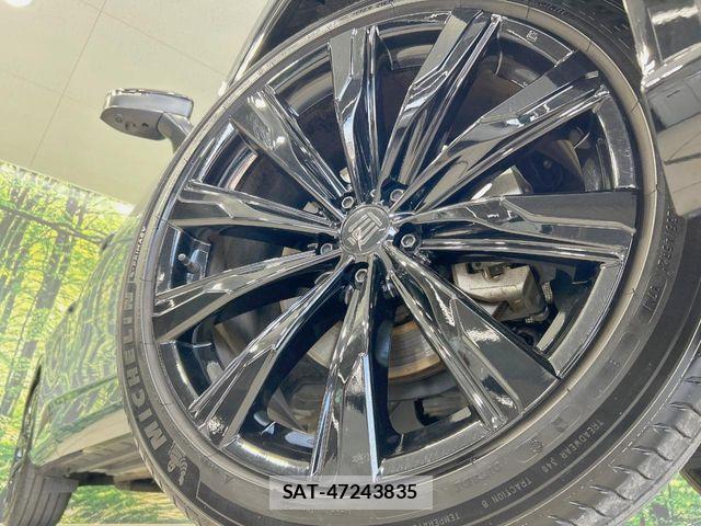 Toyota Crown Sports 2024-05 8879289-11
