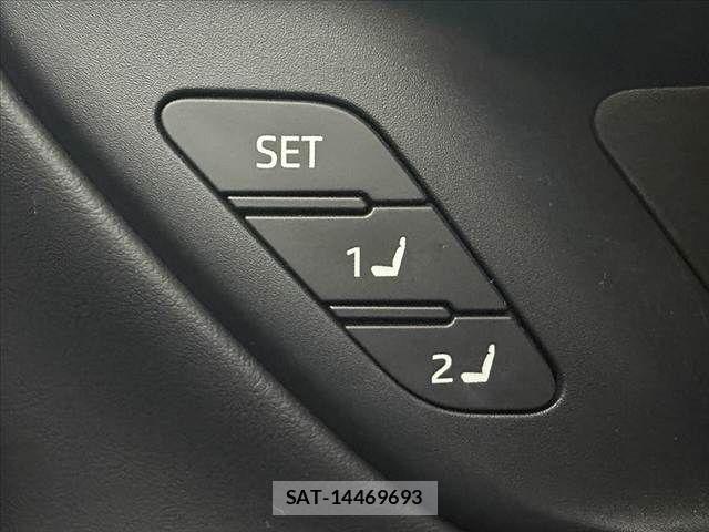 Toyota Crown Sports 2024-04 8879295-29
