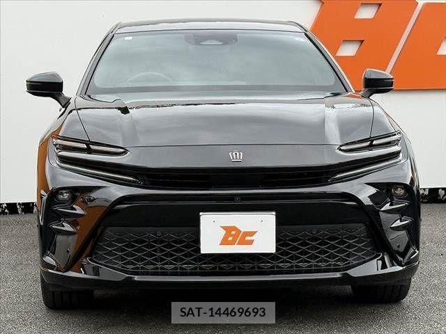Toyota Crown Sports 2024-04 8879295-8