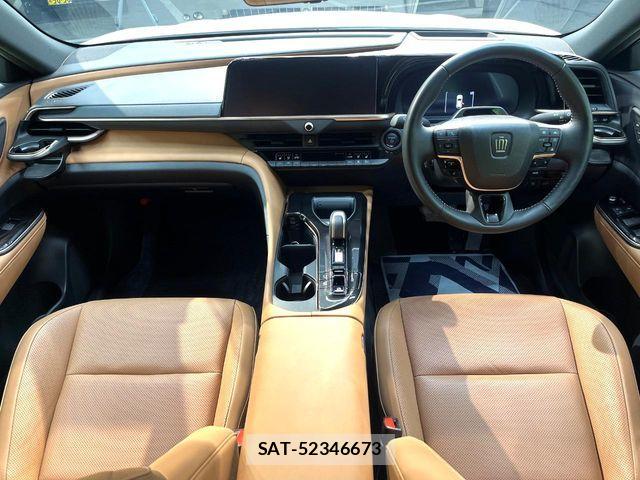 Toyota Crown Sports 2024-05 8879292-1