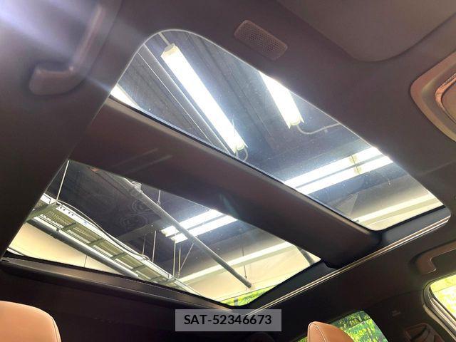 Toyota Crown Sports 2024-05 8879292-2