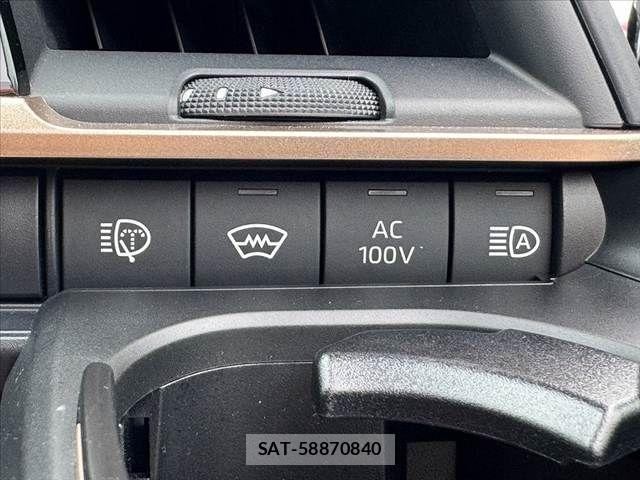 Toyota Crown Sports 2024-07 8879288-25
