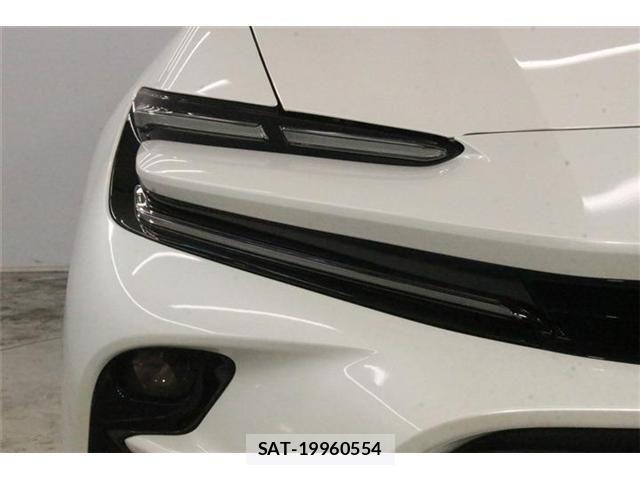 Toyota Crown Sports 2024-04 8883475-11
