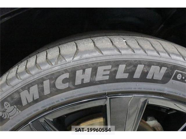 Toyota Crown Sports 2024-04 8883475-20